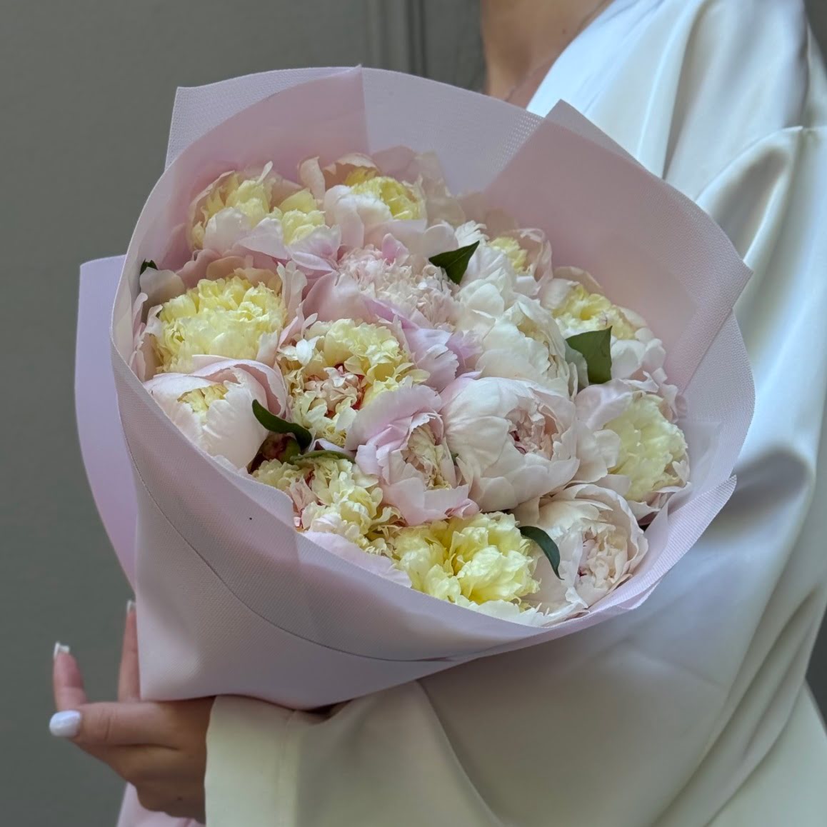 Пион нежно-розовый 15шт